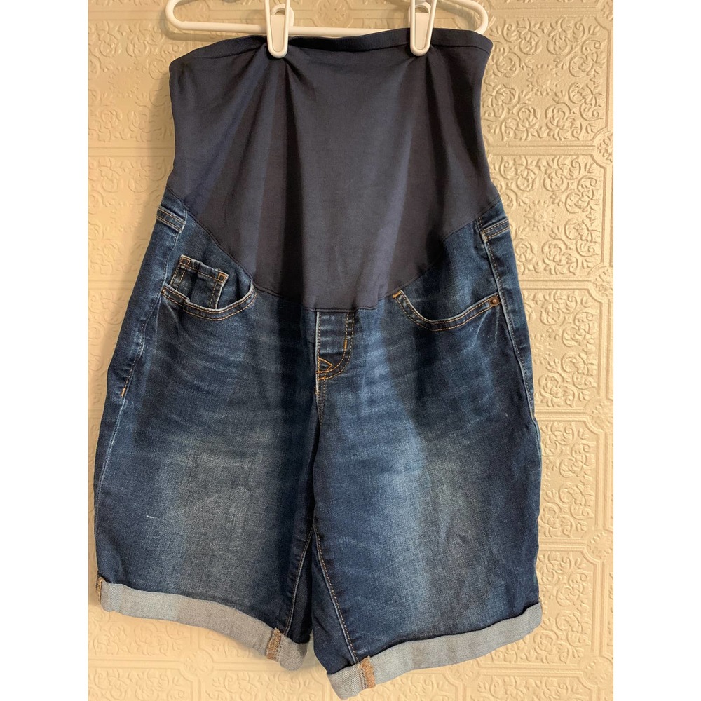Old Navy Maternity - Full Panel Jean Shorts - Size 6